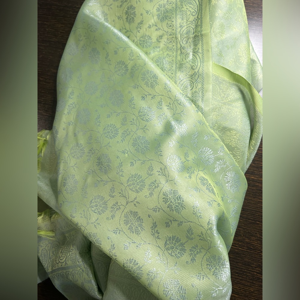 scarf - Picture 3 of 9